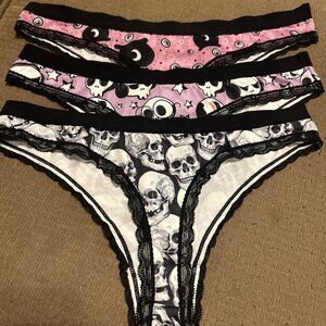Morvia 3pk lace trim Skater goth Emo Bikini panties Large plus size skulls Pink